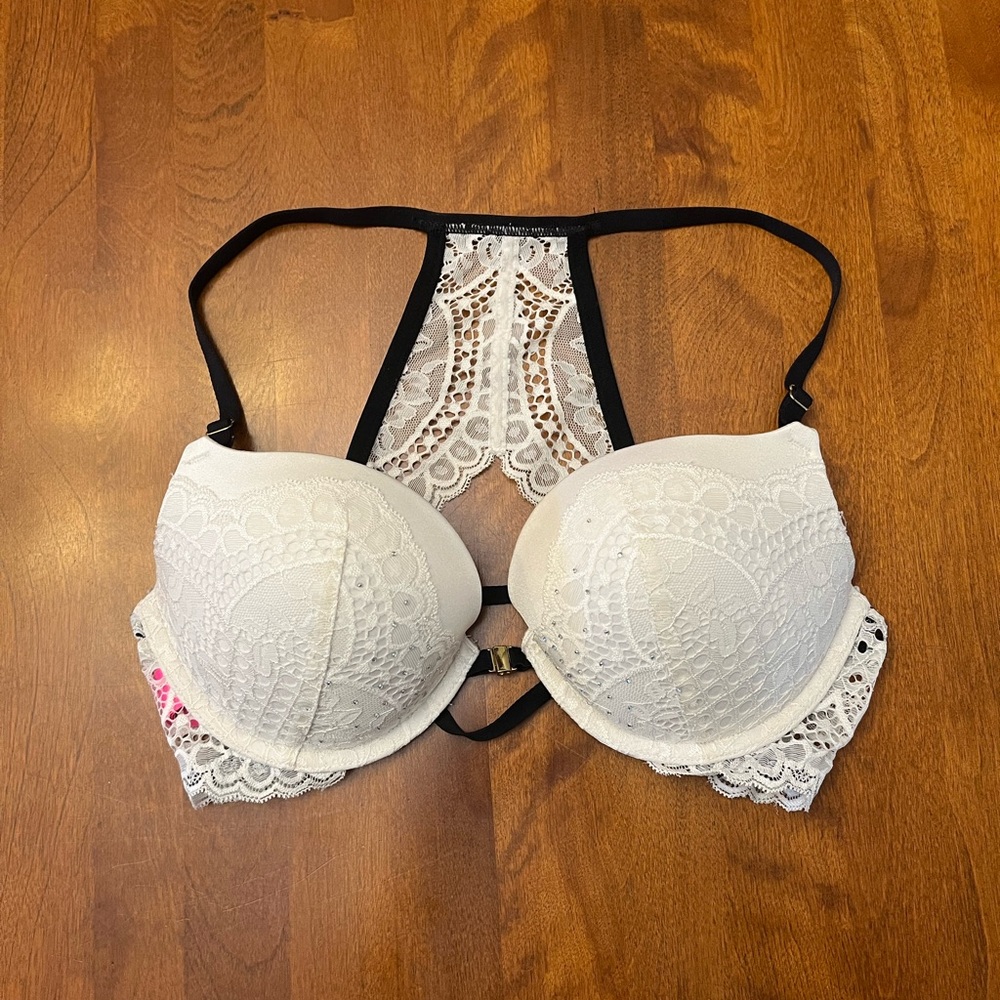 La Senza Beyond Sexy Lace Bra 32 D